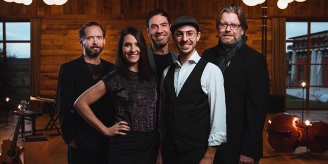 Die Akustikband Acoustic Beat Roots 